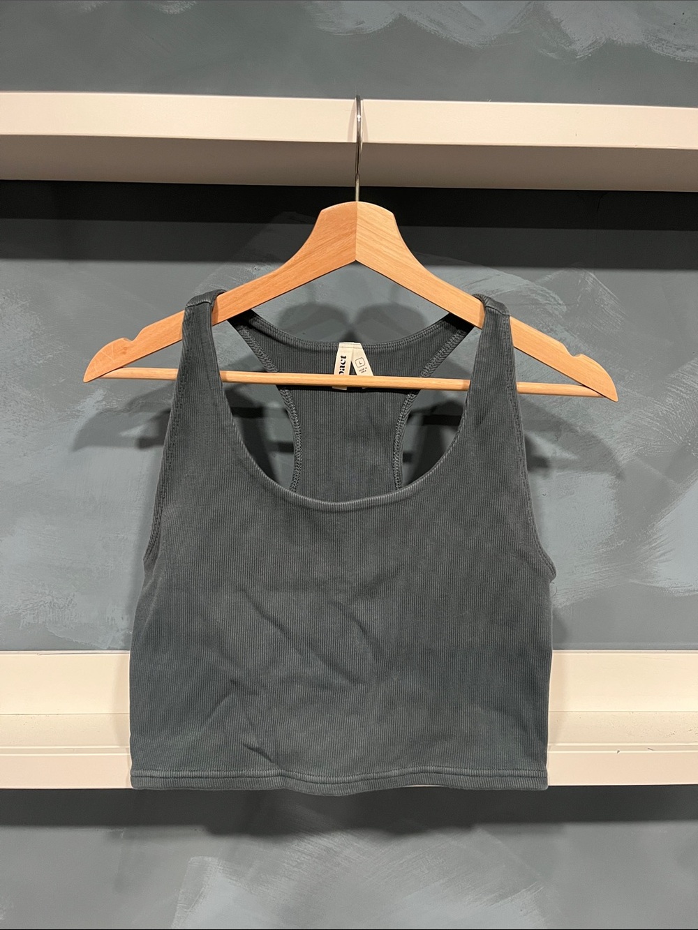 Pact Ribbed Scoop Crop Tank - Charcoal Gray